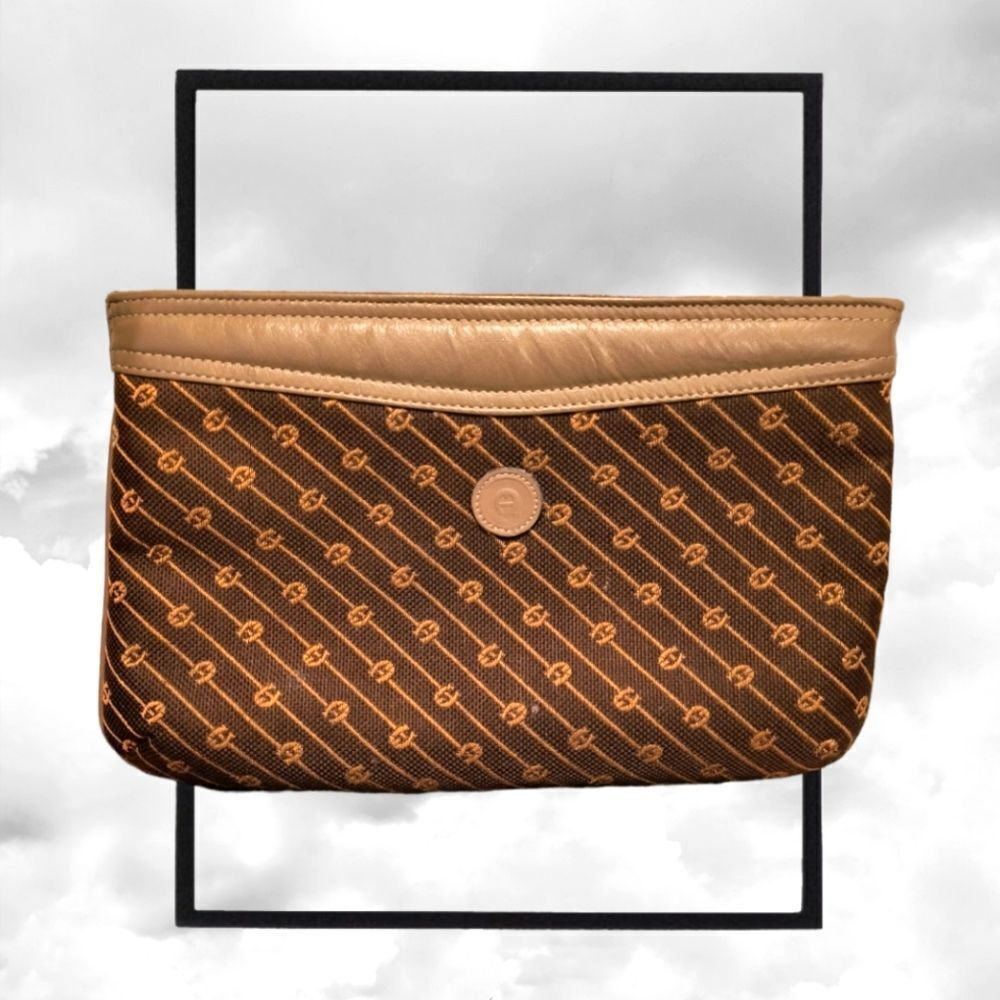 Etienne Aigner Vintage Clutch - Picture 5 of 11